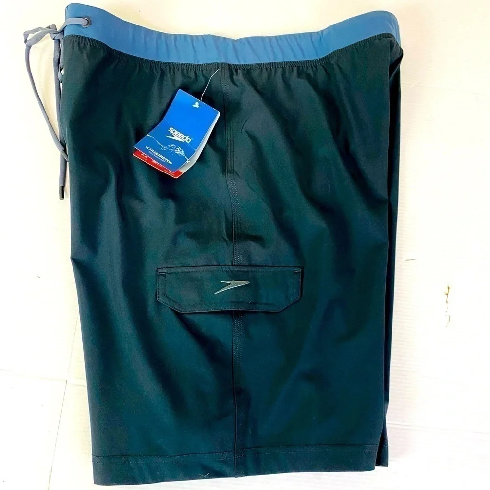Speedo Ultra Stretch Black Board Shorts Size 38